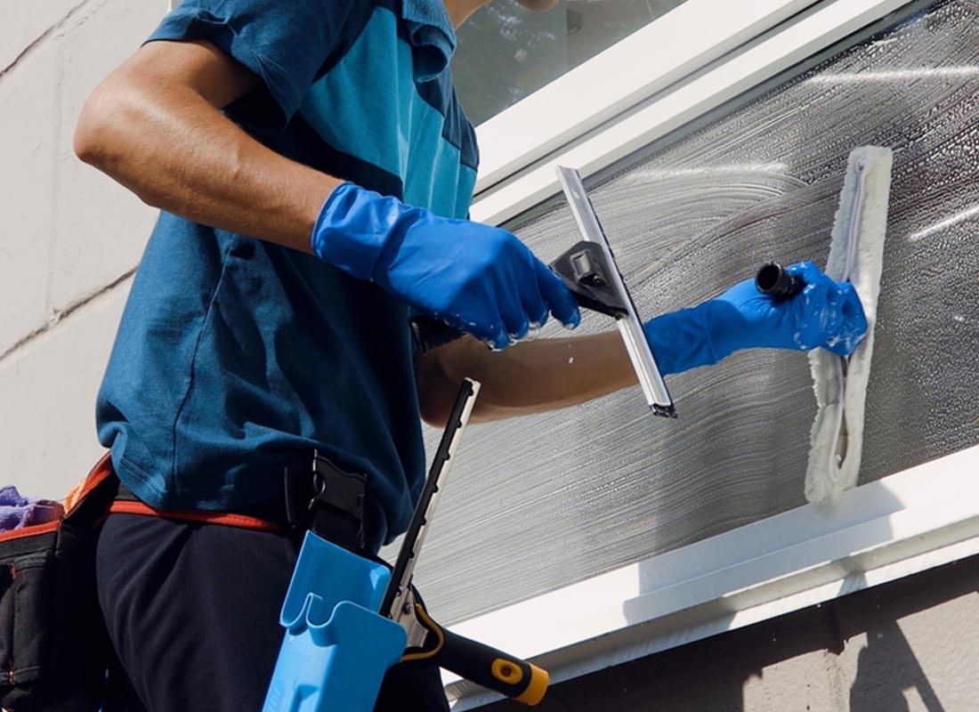 Villa Deep Cleaning Services Dubai for Spotless Interiors
