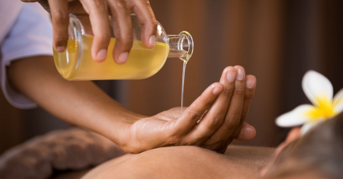 Professionelle Hot Stone Massage Schulungen Paderborn für Wellness &amp; Spa-Teams