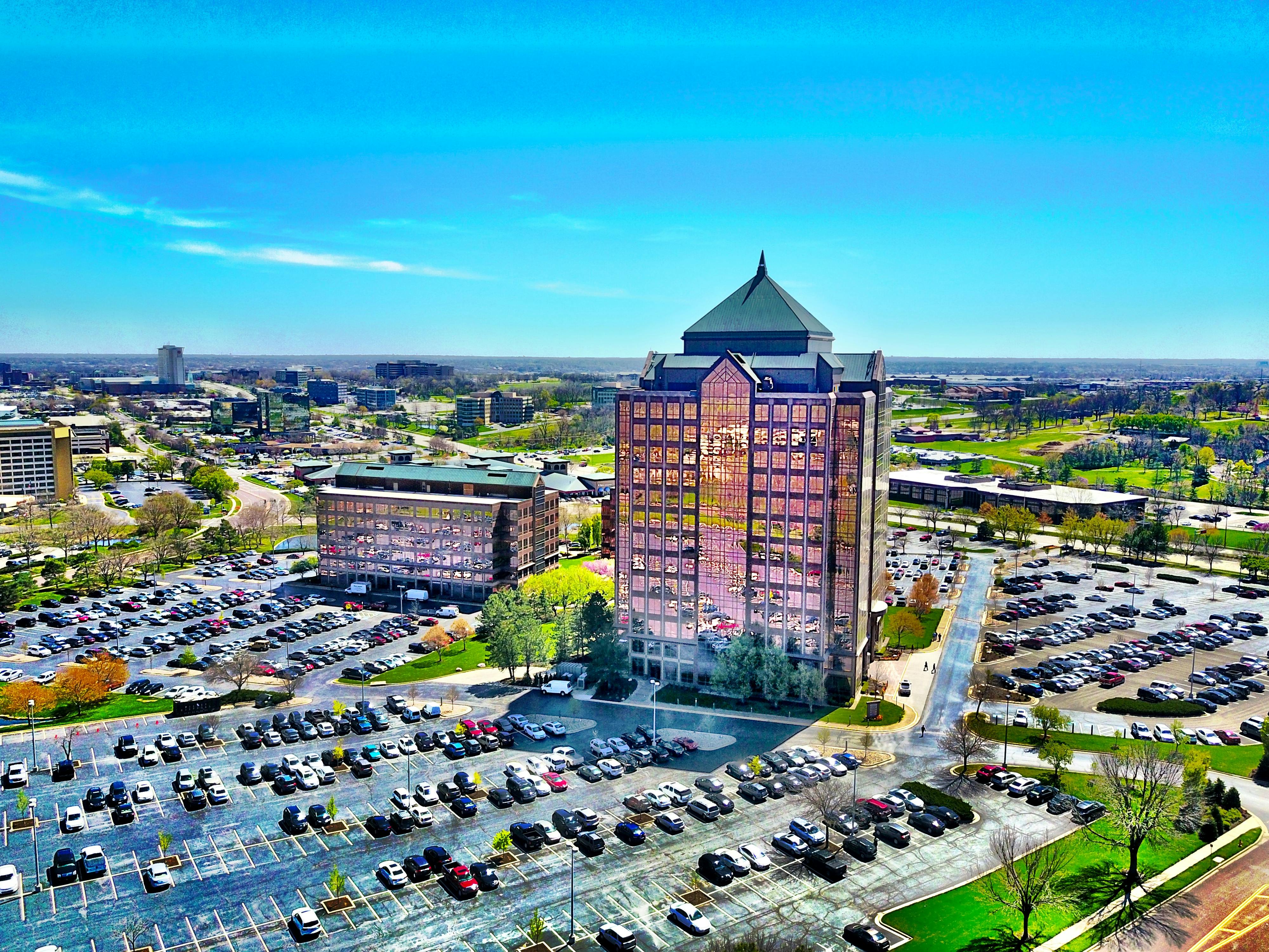Prevent Damage with Parking Lot Maintenance Biloxi MS