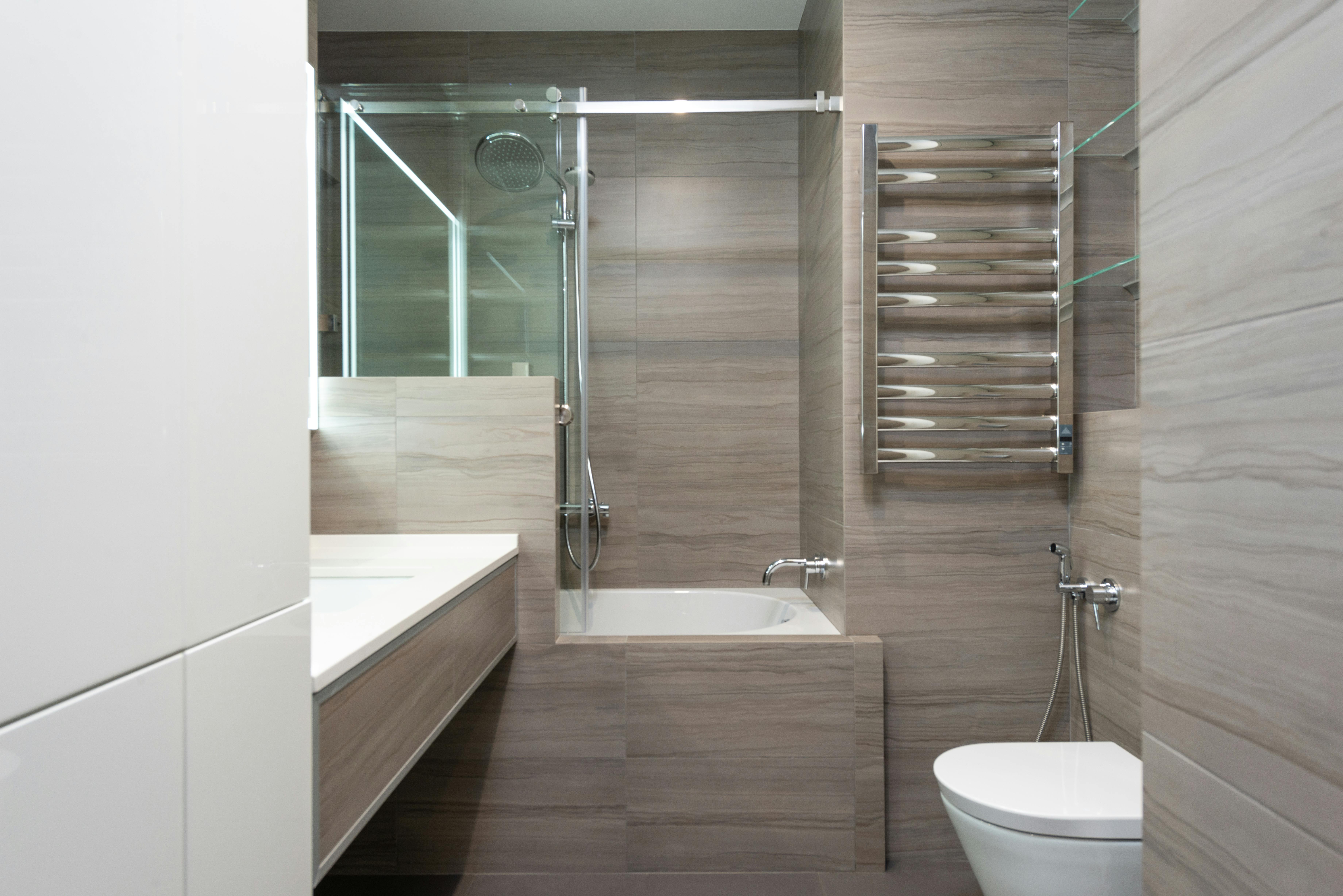 Transform Your Bathroom with Professional Bath Reconstruction